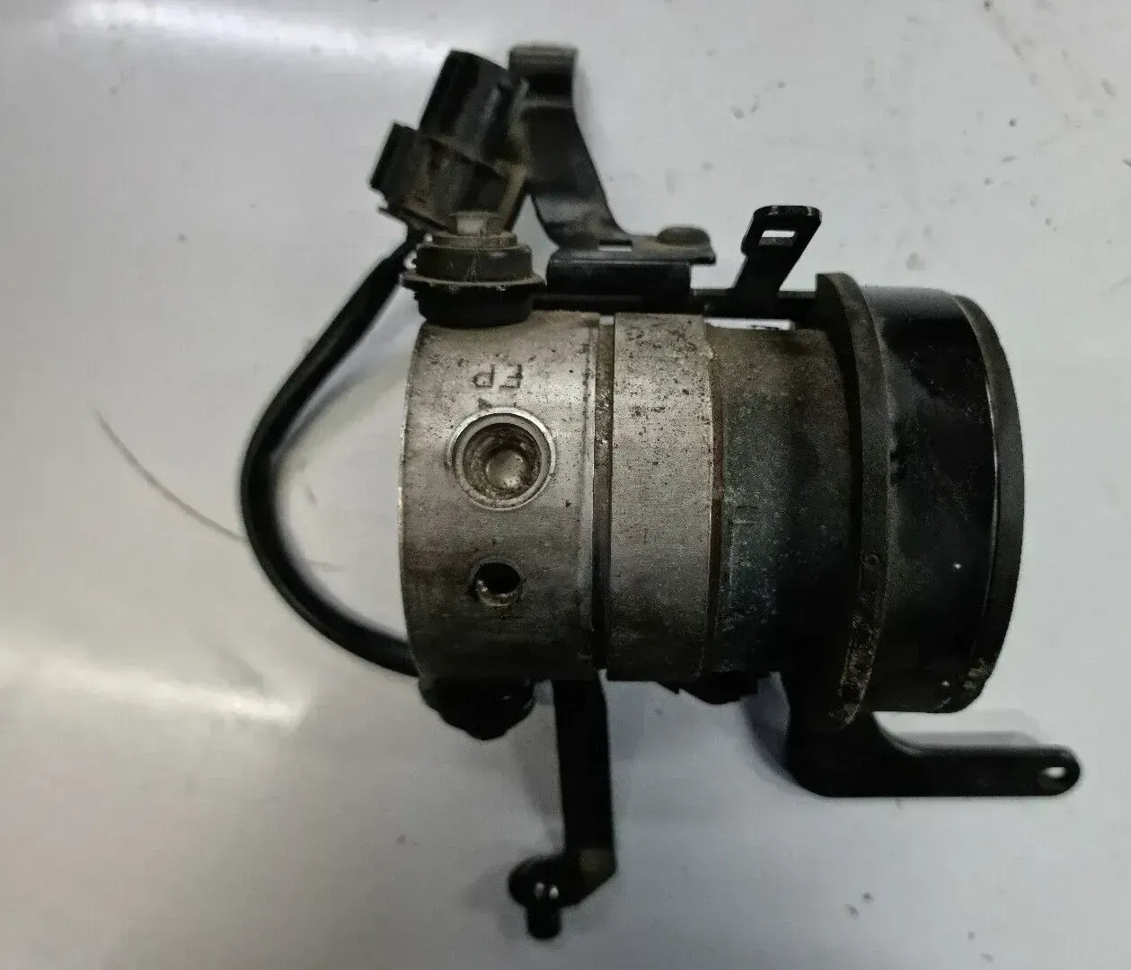 Original BMW E39 Vorladepumpe Vorne Links 0265410054 - Bild 1